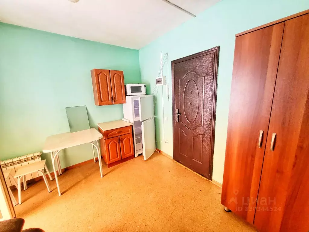 Комната Омская область, Омск Пригородная ул., 5к1 (10.0 м) - Фото 1
