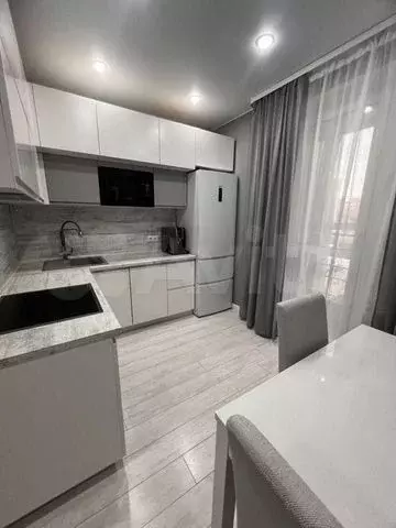 2-к. квартира, 47 м, 4/9 эт. - Фото 0
