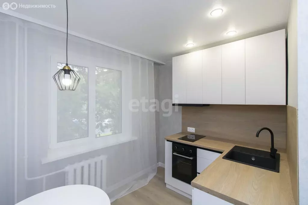 1-комнатная квартира: Тюмень, улица 50 лет Октября, 54 (35.1 м) - Фото 1