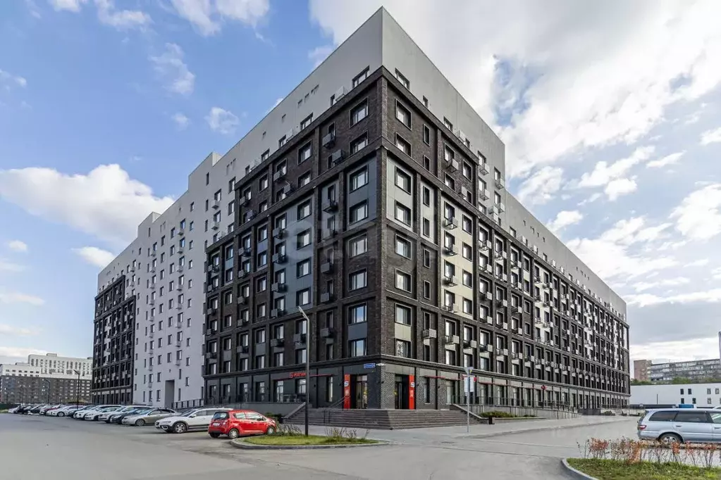 1-к кв. Тюменская область, Тюмень Новгородская ул., 14 (41.4 м) - Фото 1