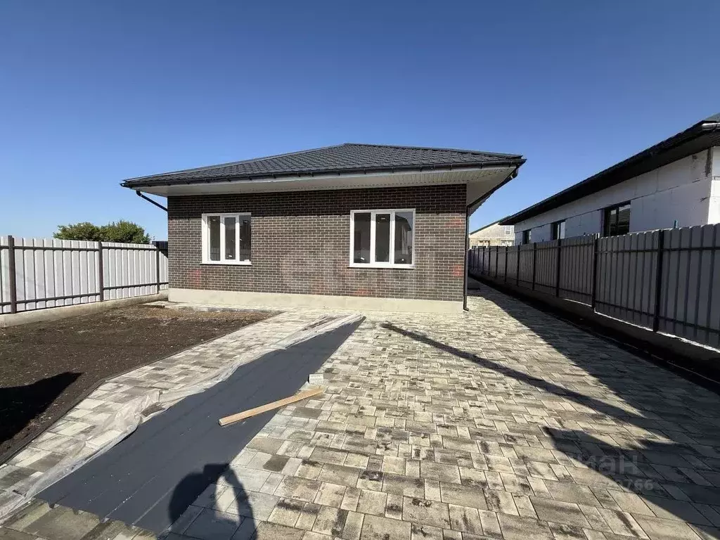 Дом в Крым, Симферопольский район, Трудовское с/пос, пос. Айкаван, ... - Фото 1