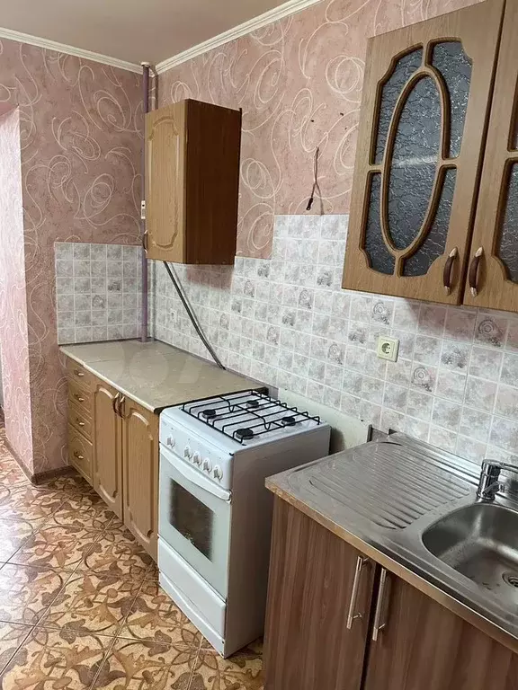1-к. квартира, 40 м, 4/10 эт. - Фото 0