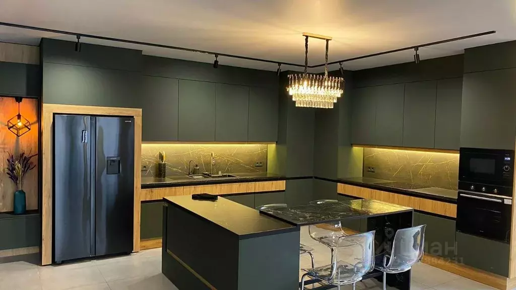 Дом в Свердловская область, Ревда ул. Возмутителей, 123А (245 м) - Фото 1