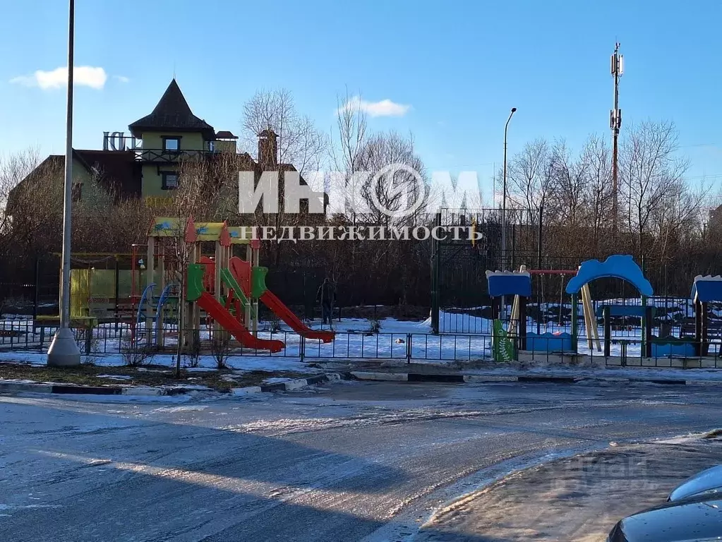 Студия Московская область, Химки городской округ, д. Юрлово ул. ... - Фото 1