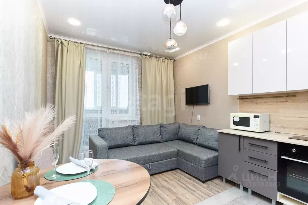 1-к кв. Тюменская область, Тюмень ул. 50 лет Октября, 75к1 (41.0 м) - Фото 1