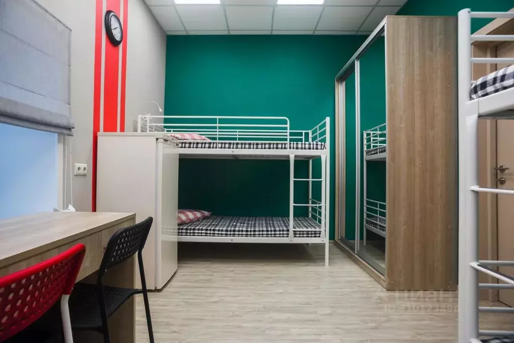 Комната Новосибирская область, Новосибирск Серебренниковская ул., 2/1 ... - Фото 0