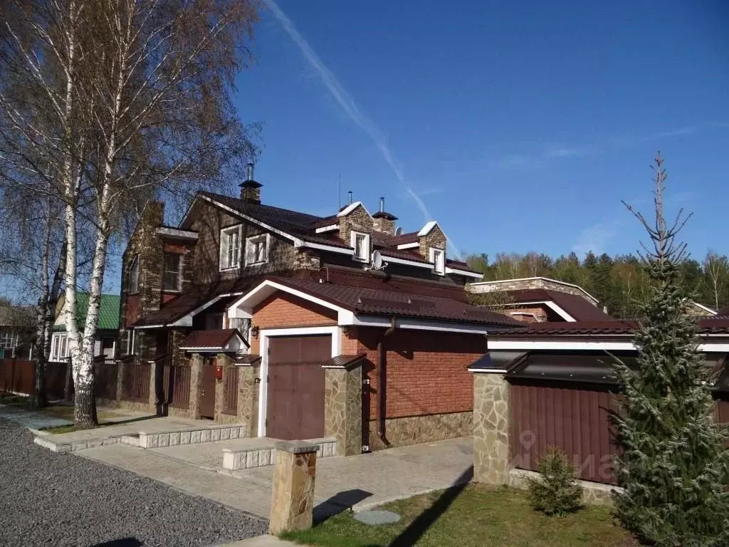 Дом в Тверская область, Кимры ул. Тимирязева, 14 (215 м) - Фото 0