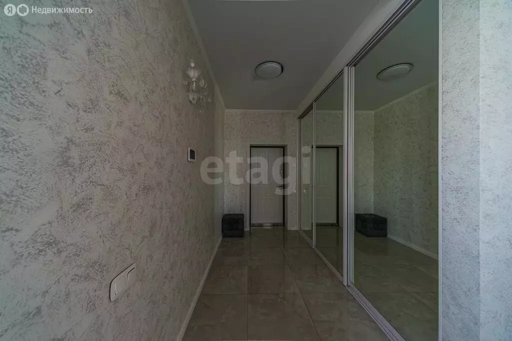 Дом в муниципальное образование Саратов, деревня Мергичевка, Средняя ... - Фото 1