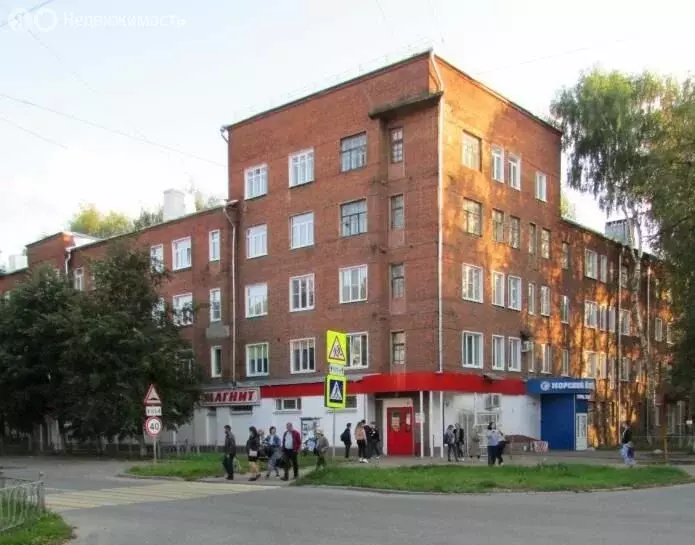 1к в 4-комнатной квартире (20.7 м) - Фото 0