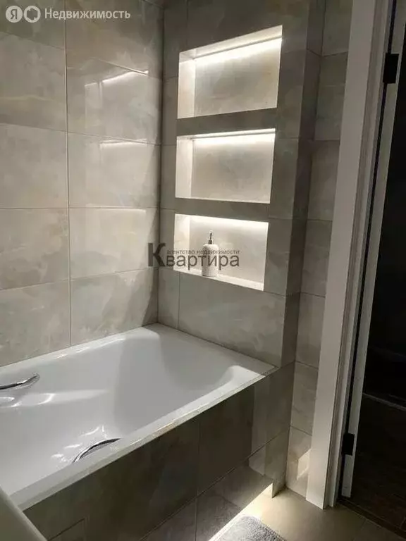 2-комнатная квартира: Смоленск, улица Попова, 30 (70.32 м) - Фото 2