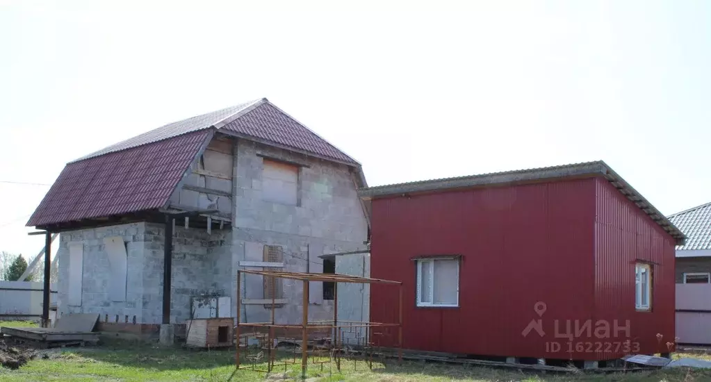 Дом в Свердловская область, Екатеринбург Аэродром ДНП, ул. Кедровая ... - Фото 0