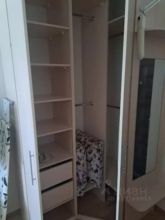Комната Хабаровский край, Хабаровск ул. Кочнева, 8 (12.0 м) - Фото 0