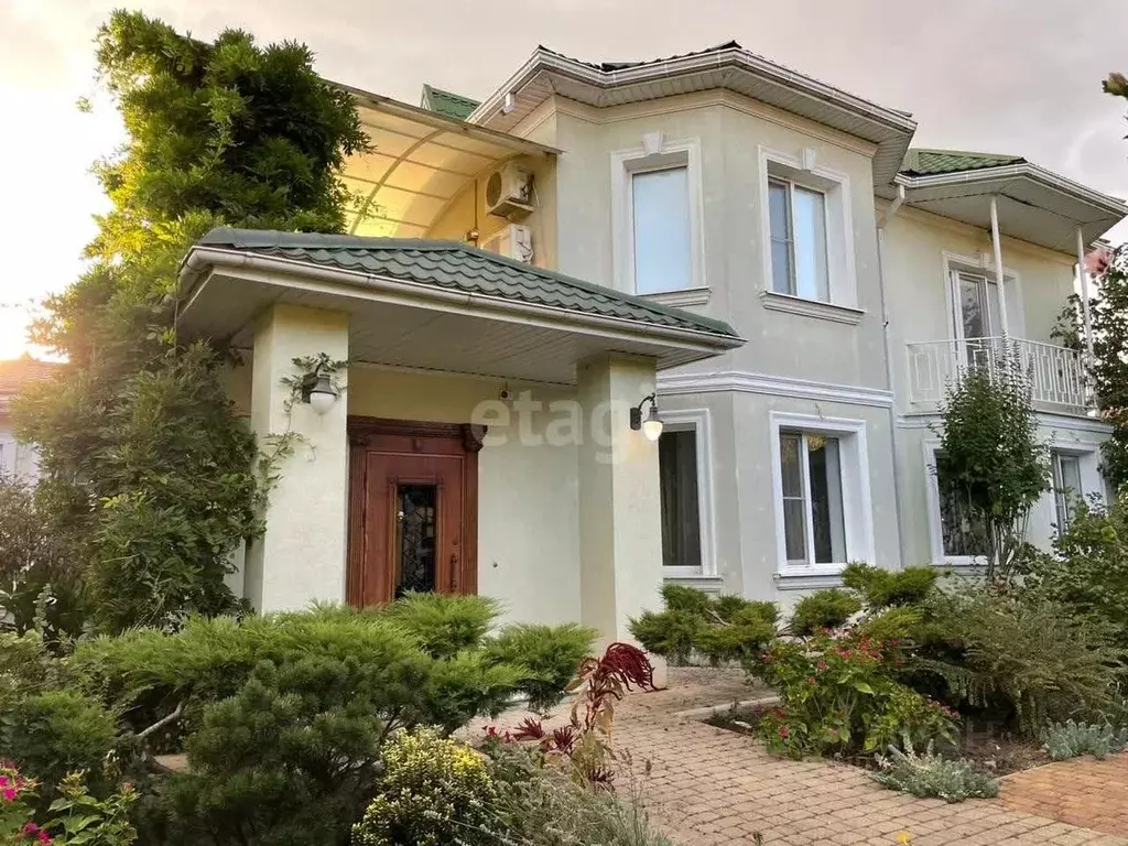 Дом в Краснодарский край, Краснодар ул. Геологическая, 37 (189 м) - Фото 1