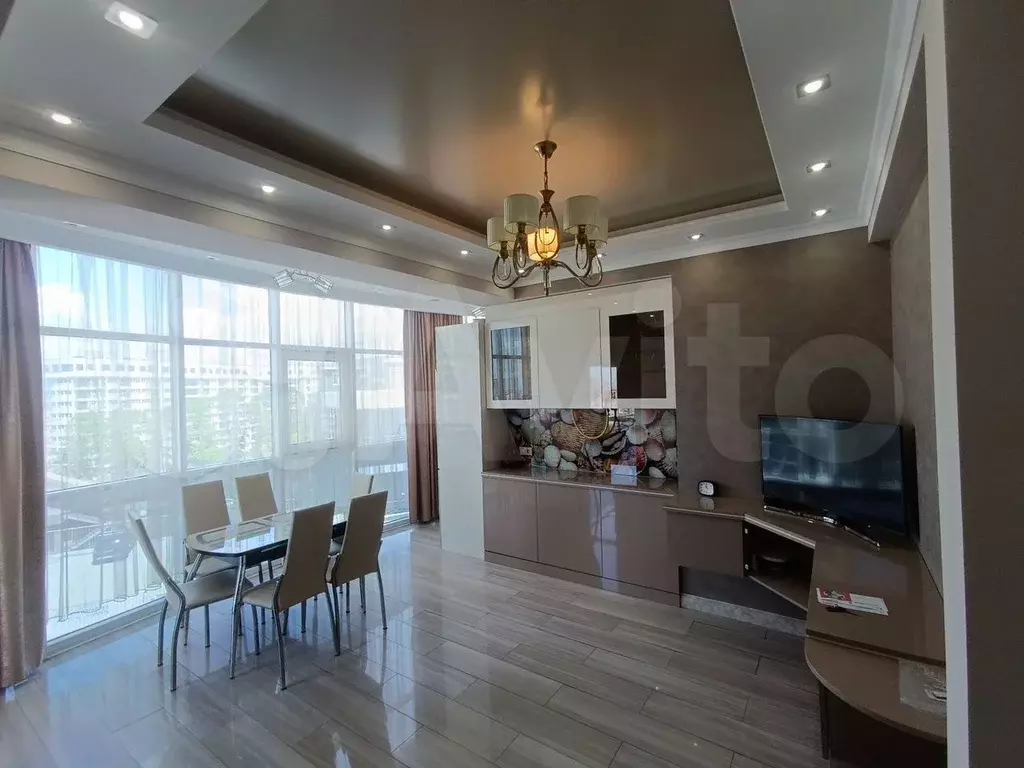 3-к. квартира, 70 м, 3/12 эт. - Фото 1