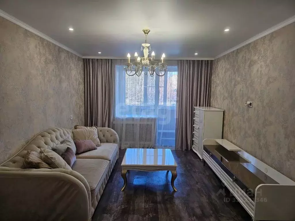 3-к кв. Владимирская область, Владимир ул. Комиссарова, 26 (65.0 м) - Фото 1