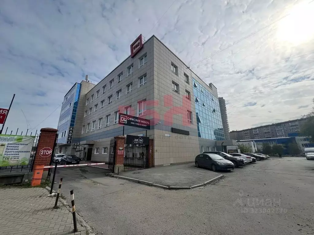 Помещение свободного назначения в Свердловская область, Екатеринбург ... - Фото 1