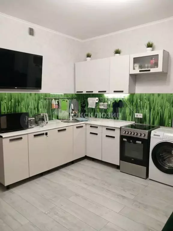 2-к. квартира, 80 м, 2/12 эт. - Фото 1