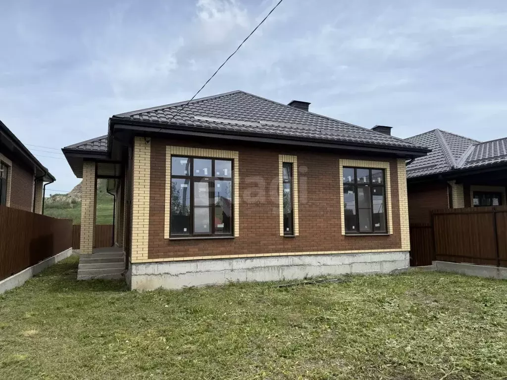 Дом в Ставропольский край, Предгорный муниципальный округ, с. Винсады ... - Фото 1