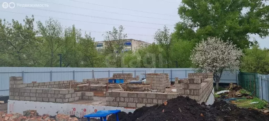 Дом в Отрадовский сельсовет, СНТ Ландыш, улица Гафарова (95 м) - Фото 1