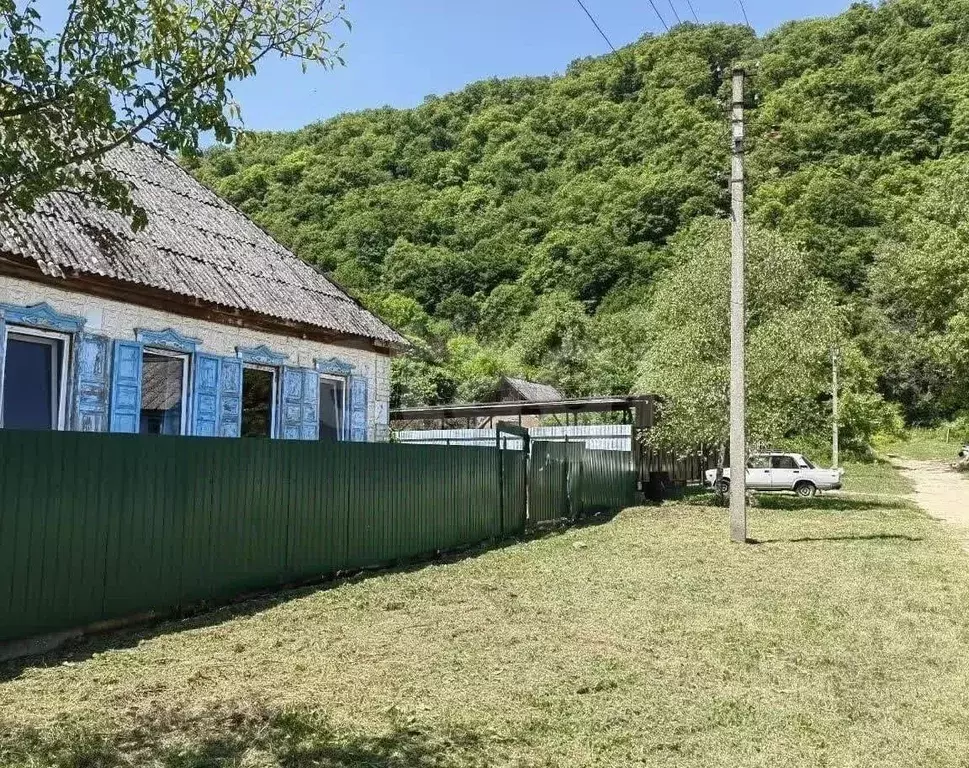 Участок в Адыгея, Майкопский район, пос. Каменномостский ул. Фурманова ... - Фото 2