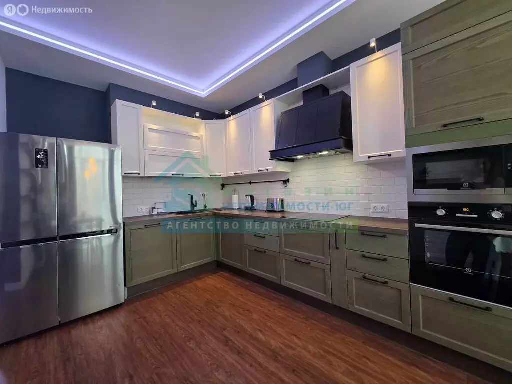 2-комнатная квартира: Новороссийск, набережная Адмирала Серебрякова, ... - Фото 2