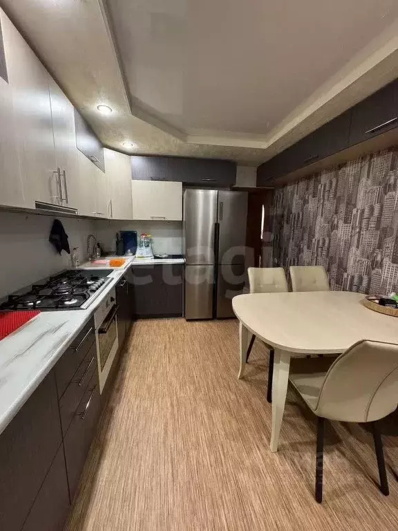 3-к кв. Коми, Сыктывкар ул. Свободы, 27 (71.8 м) - Фото 1