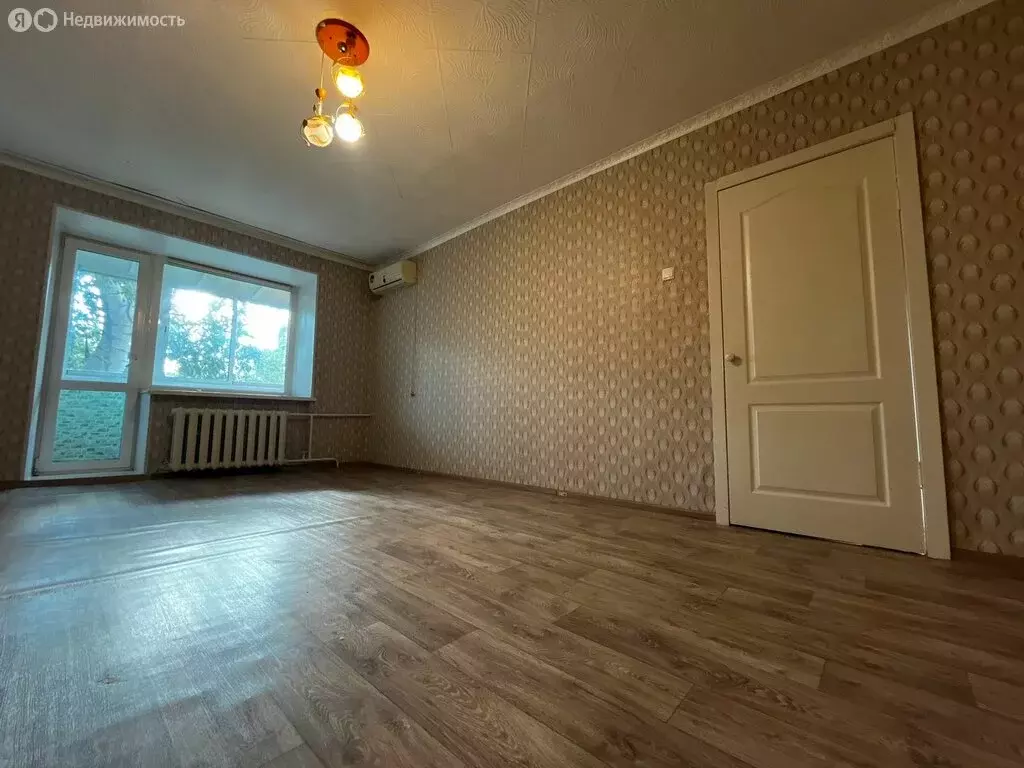 1-комнатная квартира: Комсомольск-на-Амуре, улица Калинина, 33к2 (29.5 ... - Фото 1