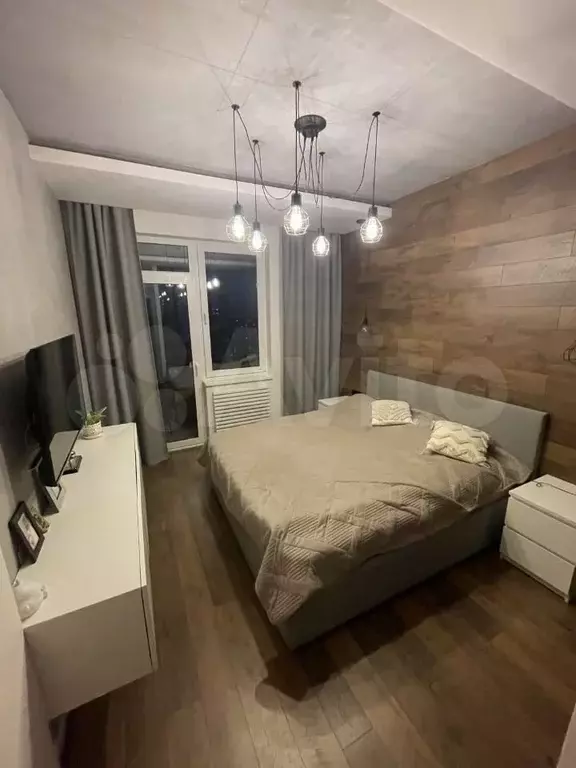 3-к. квартира, 95 м, 17/22 эт. - Фото 0