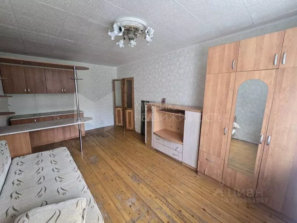 1-к кв. Тюменская область, Тюмень Олимпийская ул., 17 (37.0 м) - Фото 1