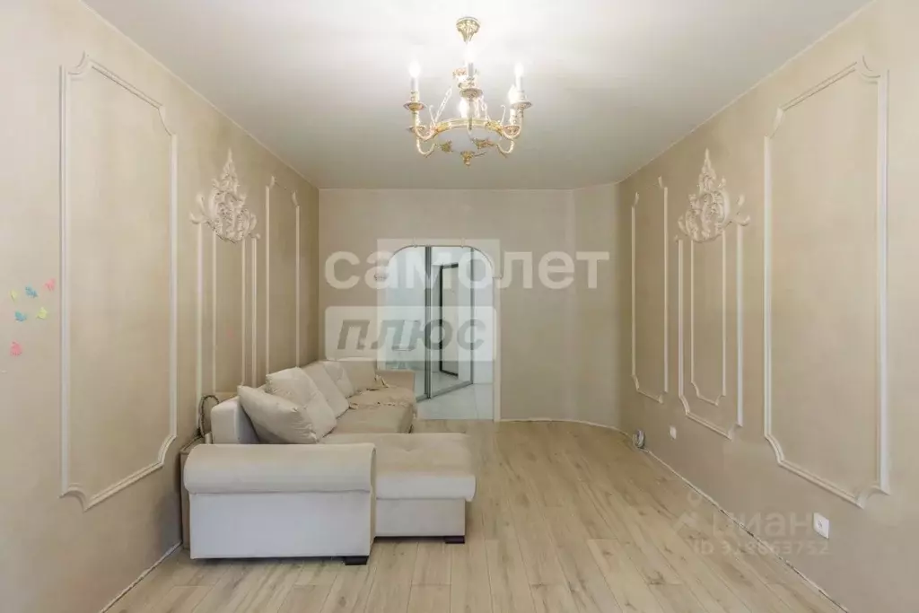 1-к кв. Брянская область, Брянск Советская ул., 95к1 (49.1 м) - Фото 1