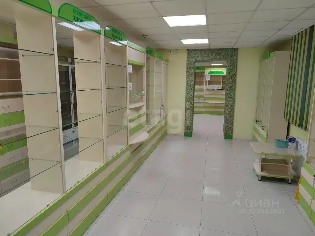 Торговая площадь в Сахалинская область, Южно-Сахалинск просп. Мира, 47 ... - Фото 1