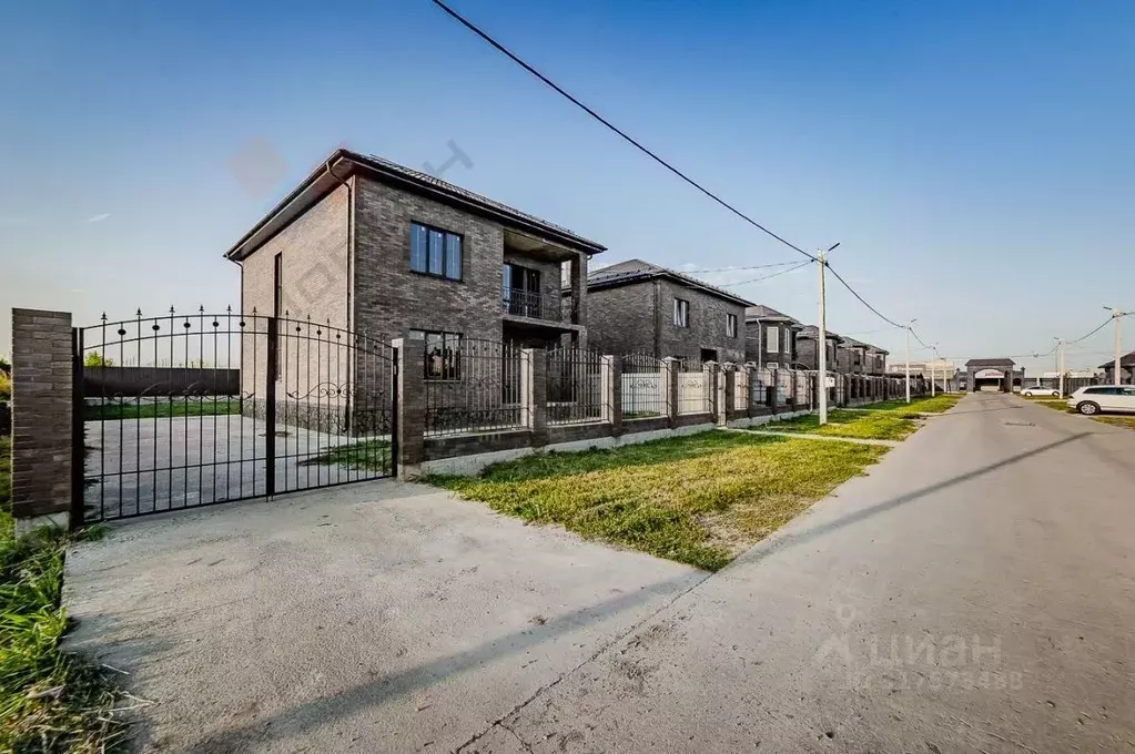 Дом в Краснодарский край, Краснодар городской округ, Ленина хут. ул. ... - Фото 1