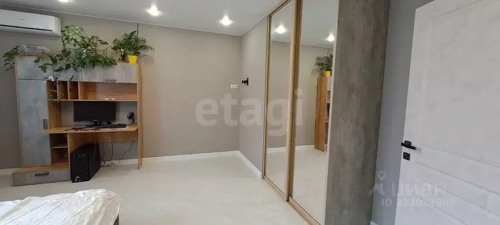 3-к кв. Саратовская область, Саратов Новоузенская ул., 89к2 (70.8 м) - Фото 1