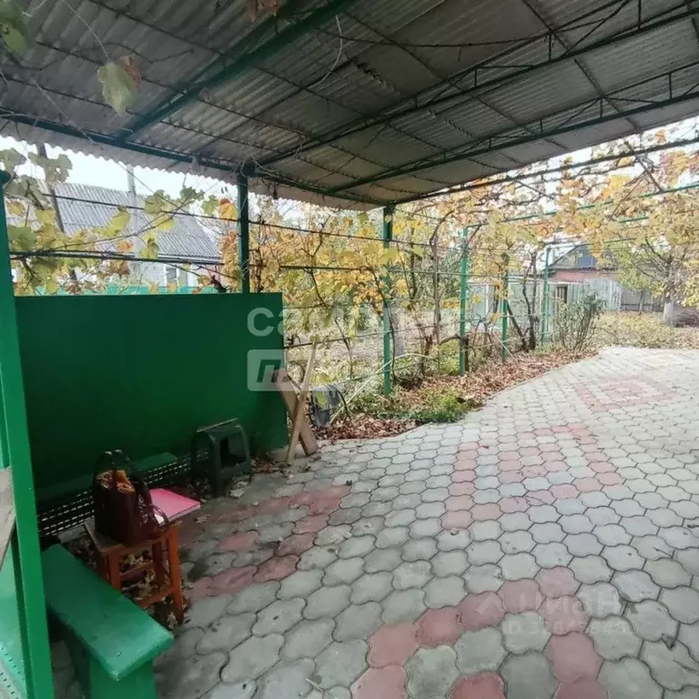 Дом в Краснодарский край, Тимашевский район, Медведовское с/пос, ... - Фото 2