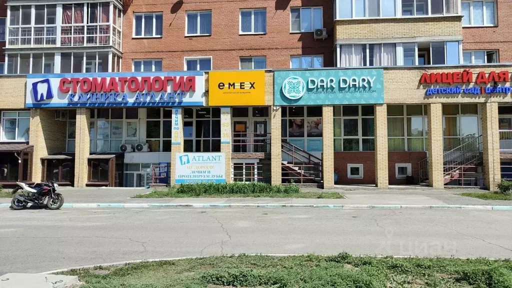 Помещение свободного назначения в Омская область, Омск просп. ... - Фото 2