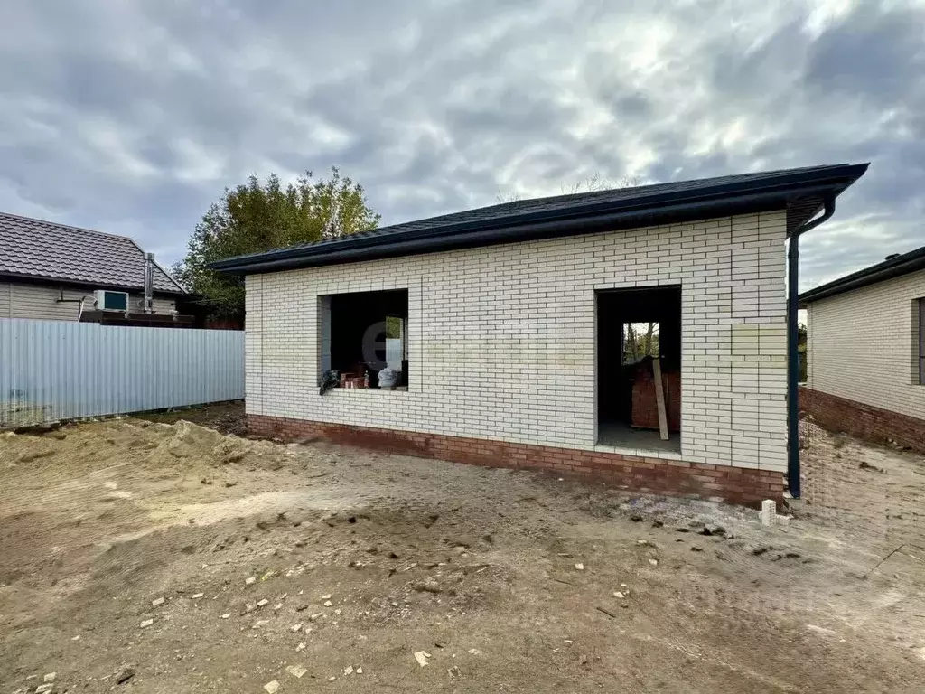 Дом в Ростовская область, Новочеркасск № 9 садовое товарищество,  (108 ... - Фото 2