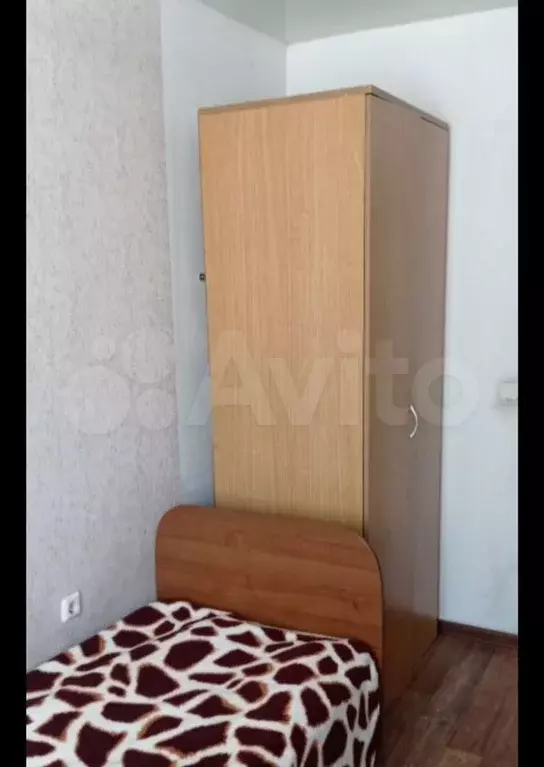 Комната 13 м в 4-к., 2/5 эт. - Фото 1