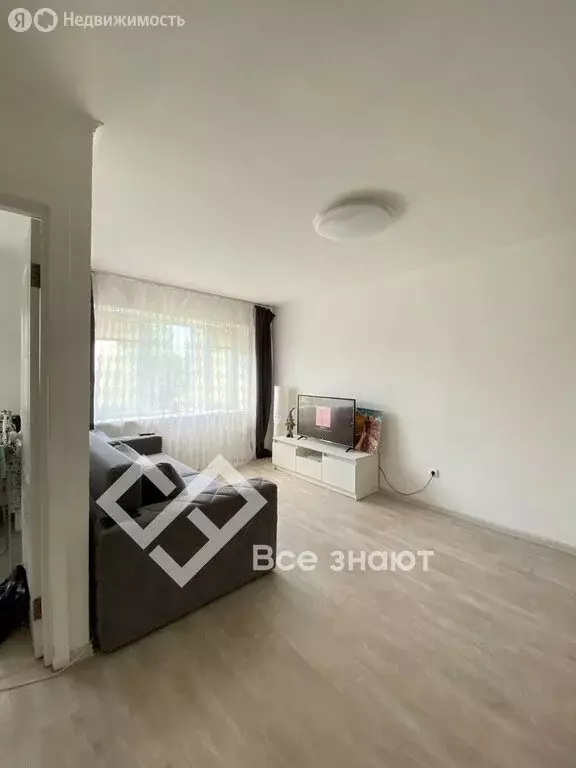 1-комнатная квартира: Челябинск, улица Бажова, 50Б (31.4 м) - Фото 0