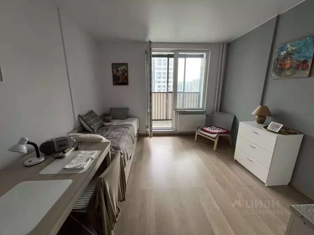 Студия Санкт-Петербург бул. Александра Грина, 3 (23.5 м) - Фото 1