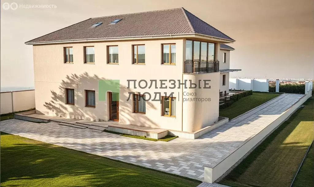 Дом в Михайловка, Интернациональная улица, 26 (230 м) - Фото 0