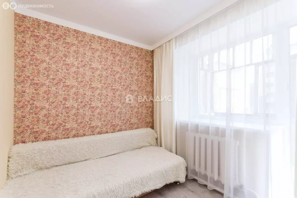 1-комнатная квартира: Тобольск, улица Семёна Ремезова, 60 (30.7 м) - Фото 1