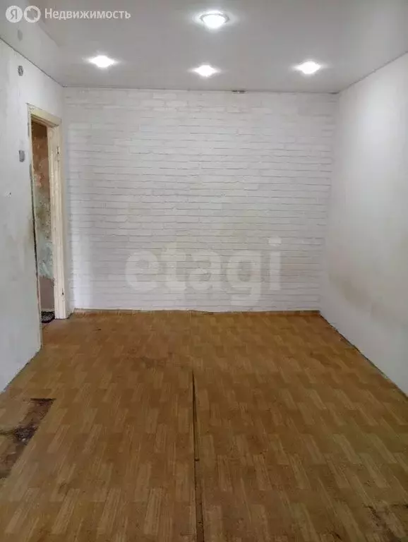 1-комнатная квартира: посёлок городского типа Чернышевск, улица ... - Фото 0