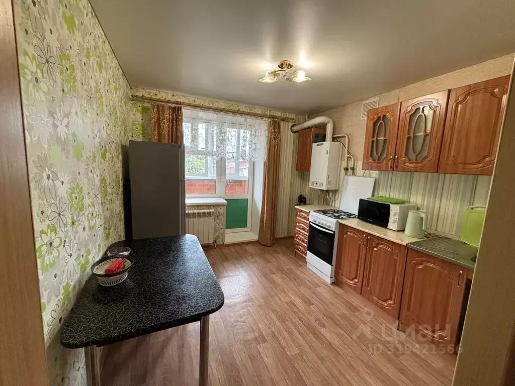 1-к кв. Чувашия, Канаш ул. Свободы, 11 (35.0 м) - Фото 1