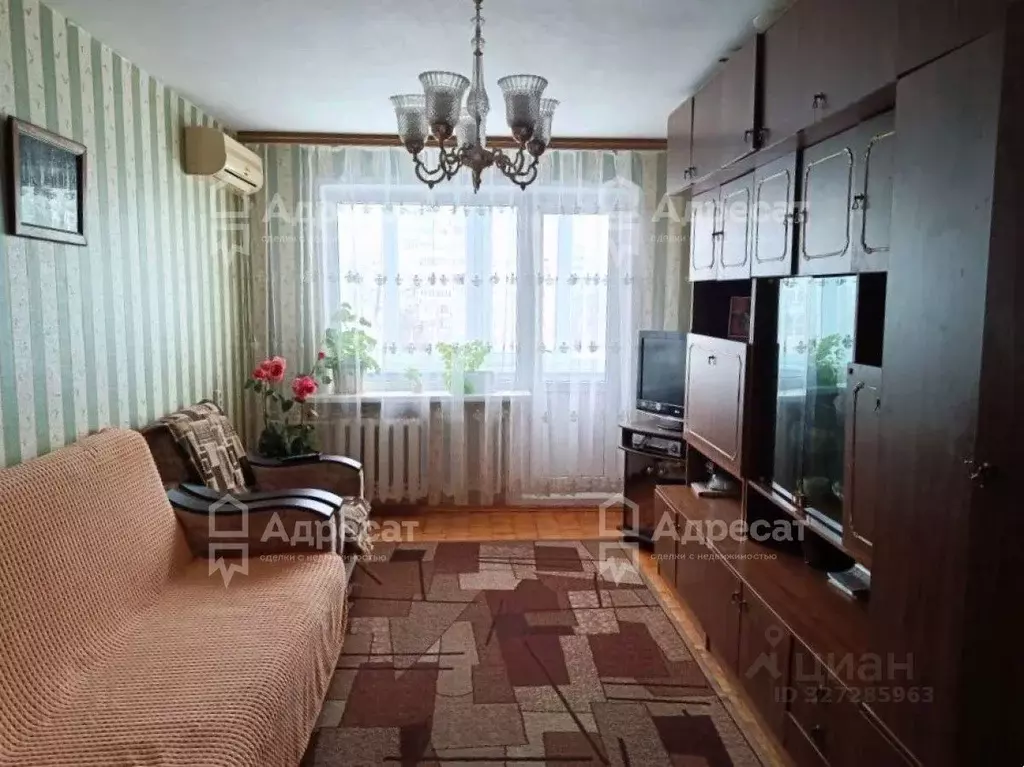3-к кв. Волгоградская область, Волгоград Пролетарская ул., 25 (61.4 м) - Фото 1