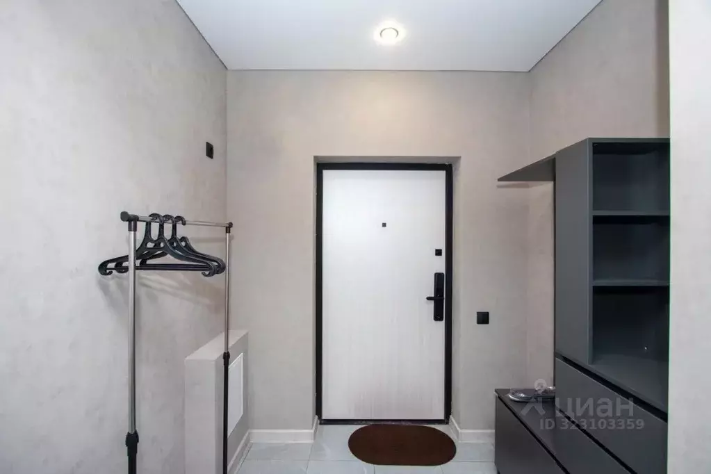 Студия Иркутская область, Иркутск Гравийная ул., 22/3 (32.0 м) - Фото 1