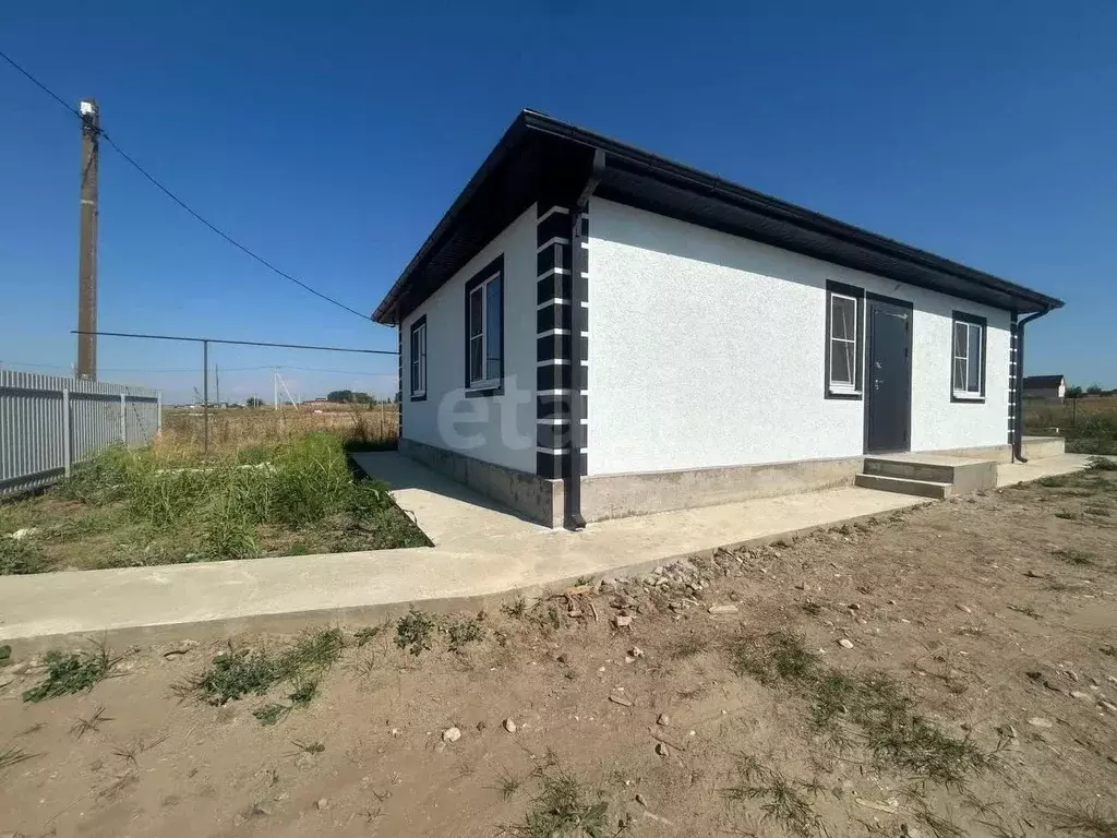 Дом в Краснодарский край, Темрюкский район, Краснострельское с/пос, ... - Фото 2