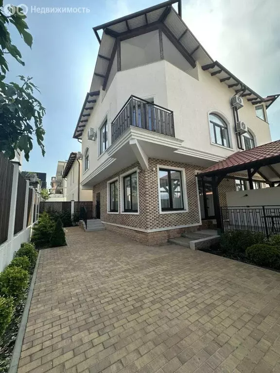 Дом в Геленджик, улица Рыбникова, 50к1 (170 м) - Фото 0