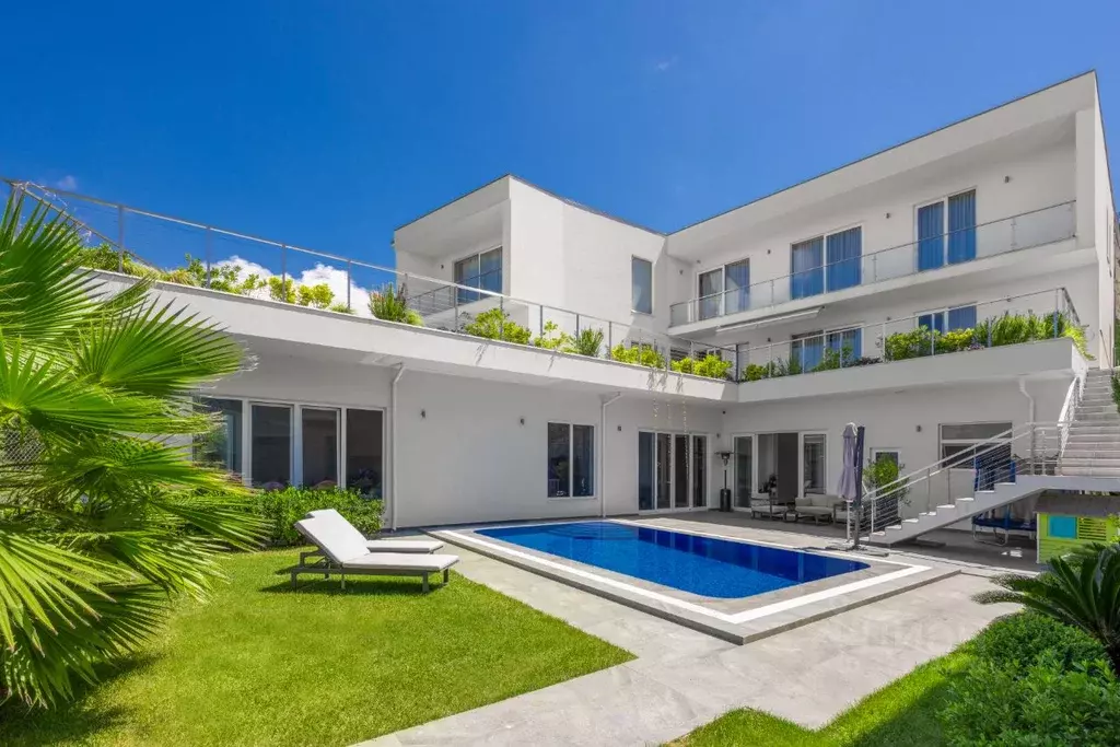 Дом в Краснодарский край, Сочи ул. Яна Фабрициуса, 2/22Б (498 м) - Фото 1