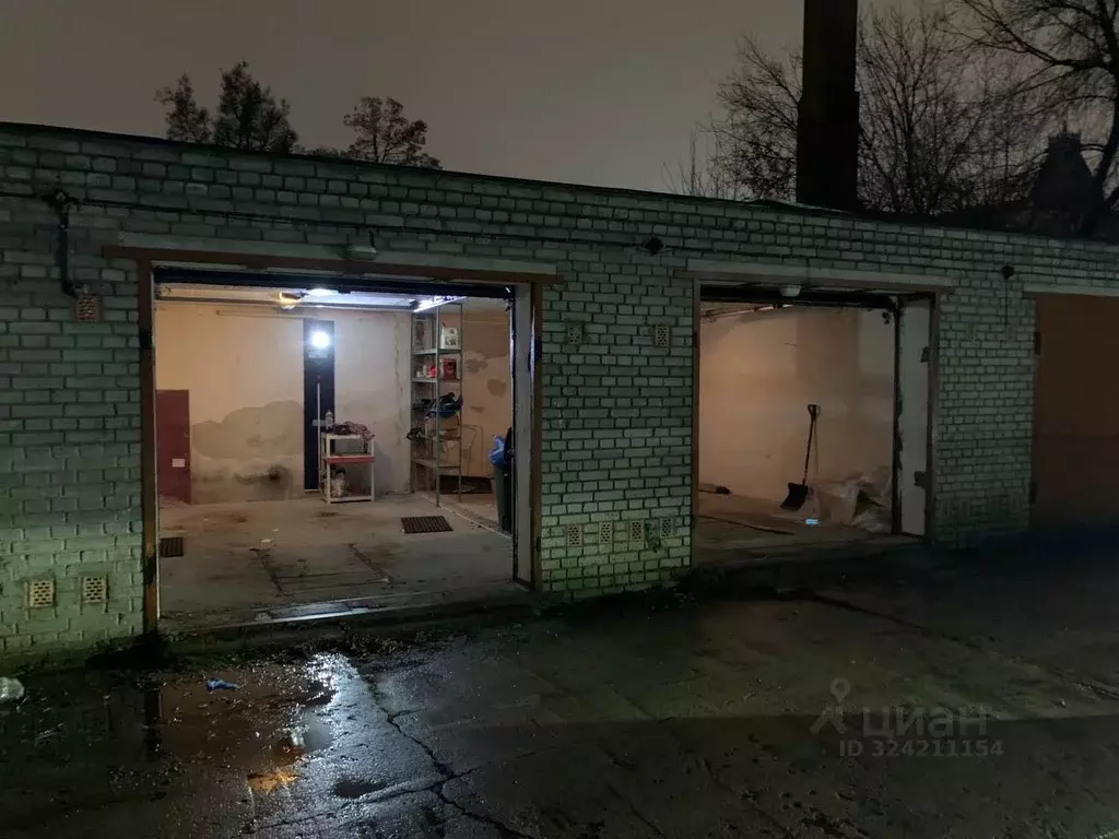 Гараж в Рязанская область, Рязань ул. Урицкого, 69 (50 м) - Фото 1