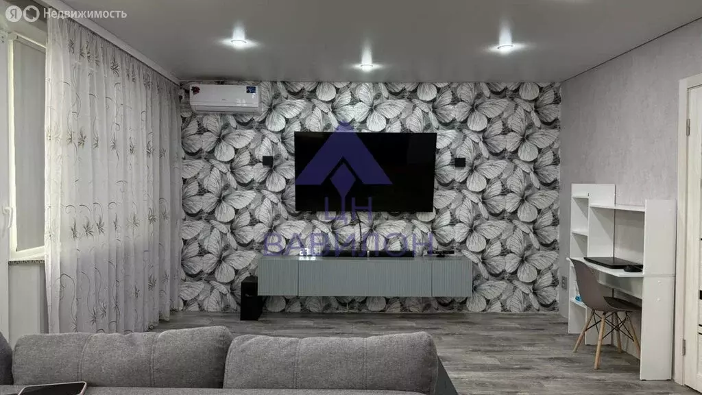 3-комнатная квартира: Волгодонск, улица Гагарина, 1 (62.5 м) - Фото 1